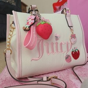 Juicy Couture Bag 🍓